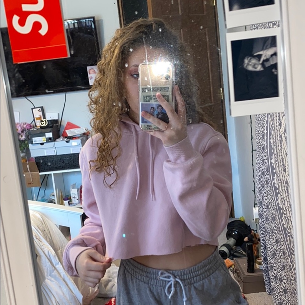 cropped hoodie